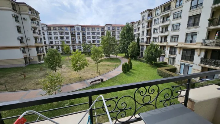 Two-room apartment one hundred meters from the sea in the Aivazovsky Park complex, Pomorie ID: 111147