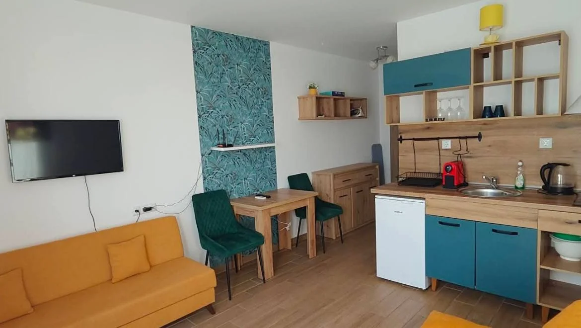 Студія з видом на басейн у престижному комплексі Cascadas Family Resort, Сонячний Берег — фото 1