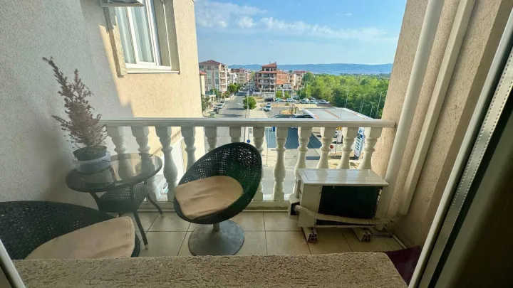 Трёхкомнатная квартира в комплексе Life Style Deluxe, Несебр
