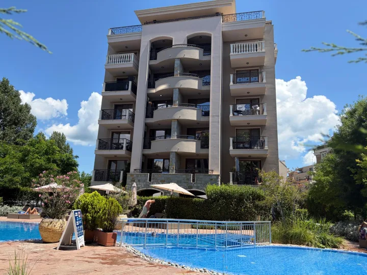 2-кімнатна квартира з двориком у Cascadas Family Resort, Сонячний Берег ID: 105602