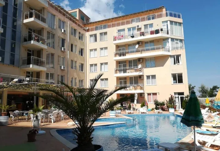 Трикімнатна квартира в комплексі Balkan Breeze 1, Сонячний Берег ID: 107964