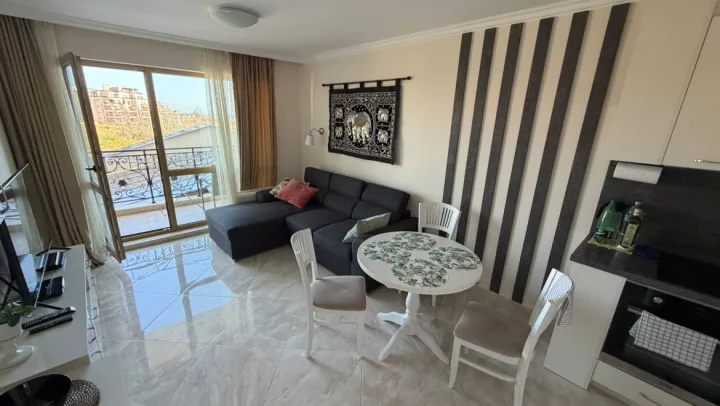 Двухкомнатный апартамент с видом на море в комплексе Villa Florence, Святой Влас ID: 108120