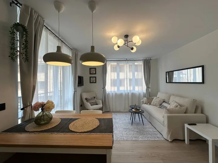 2-кімнатна квартира з ремонтом без такси в Steel, Сонячний Берег ID: 106383