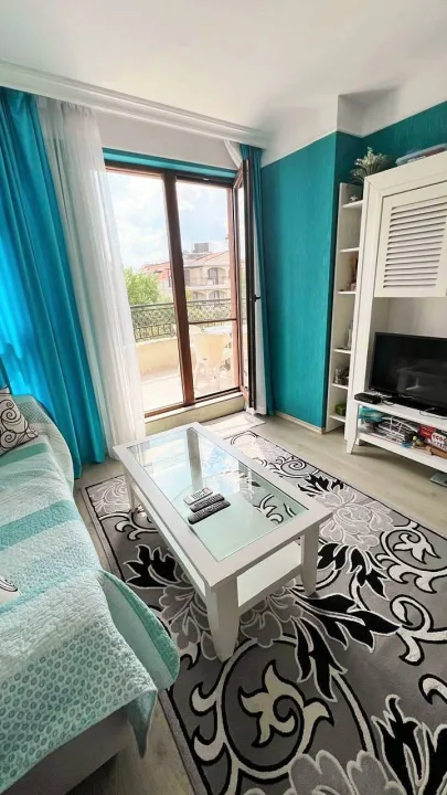 Трёхкомнатный апартамент в комплексе Harmony Suites 3, Солнечный берег