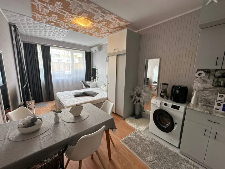2-кімнатна квартира в центрі Сонячного Берега, Salena ID: 104947