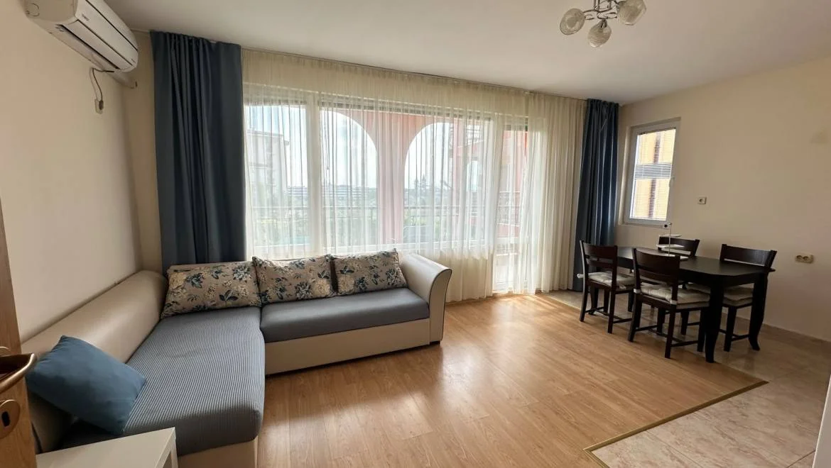 Трехкомнатная квартира с низкой таксой в комплексе Oasis 2, Несебр — фото 1