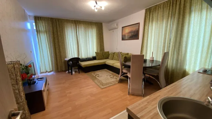 Просторная двухкомнатная квартира в комплексе Laguna 3, Солнечный Берег ID: 115102