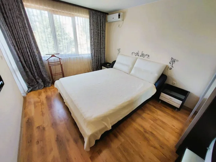 Квартира с двумя спальнями 107 м² в комплексе Rich 3, Равда