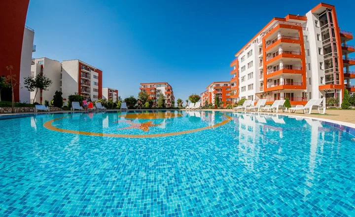Двухкомнатная квартира с видом на море в комплексе Panorama Fort Beach, Святой Влас ID: 108185