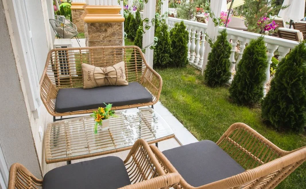 Трехкомнатная квартира в комплексе Sweet Home 6, Солнечный Берег — фото 1