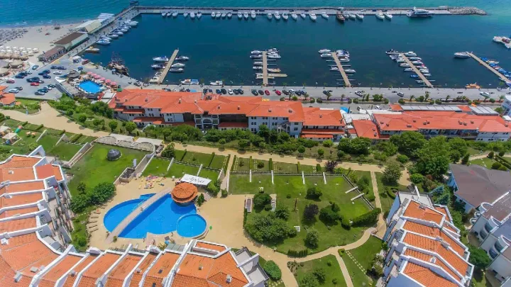 Трёхкомнатная квартира у моря в Diamond, Святой Влас ID: 97445
