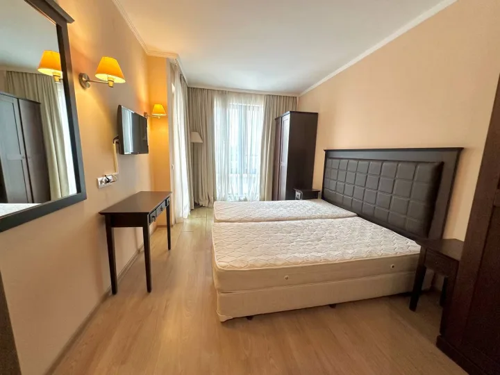 Двухкомнатный апартамент в комплексе Barcelo Royal Beach, Солнечный Берег