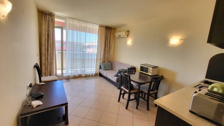 Трехкомнатная квартира с видом на бассейн в комплексе Sunset Beach 3, Солнечный Берег ID: 112652
