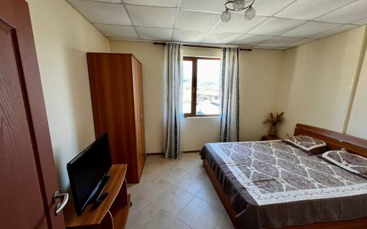 Трёхкомнатная квартира 77 м² в комплексе Amadeus 3, Солнечный берег