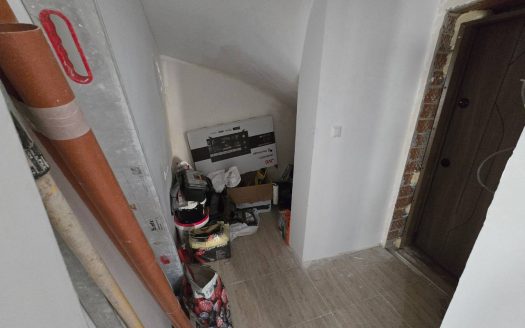 Студия без мебели с собственным двором и без таксы обслуживания, Несебр – район Черно Море