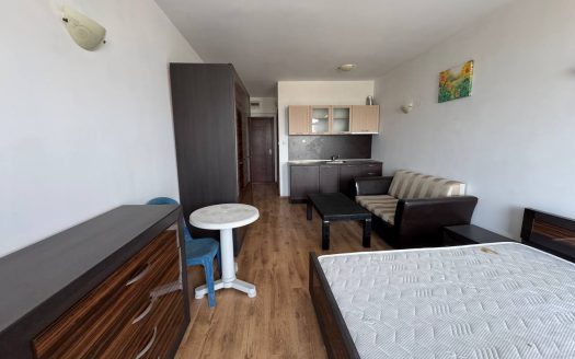 Студия в комплексе Bora Bora, Равда