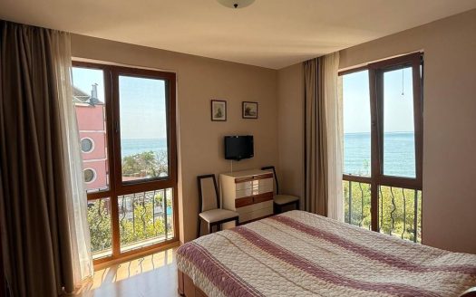 Апартамент с двумя спальнями в Prestige Fort Beach, Святой Влас