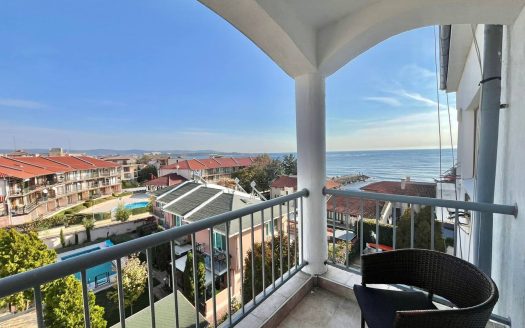 Двухкомнатная квартира с видом на море в комплексе Vista Del Mar, Равда