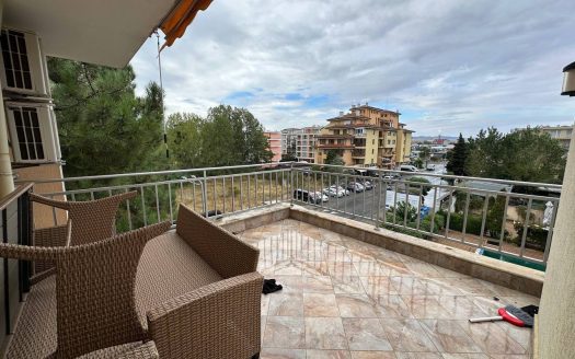Двухкомнатная квартира в комплексе Camellia Garden 2, Солнечный берег