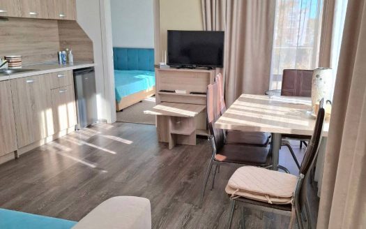 Двухкомнатная квартира с двумя спальнями в комплексе Tarsis Nova, Солнечный берег