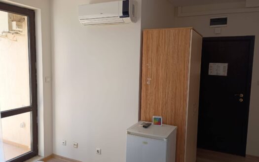 Студия с террасой в жилом комплексе Macon, Святой Влас