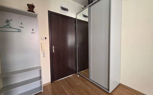 Меблированная студия в жилом доме в районе Кокалу, Несебр