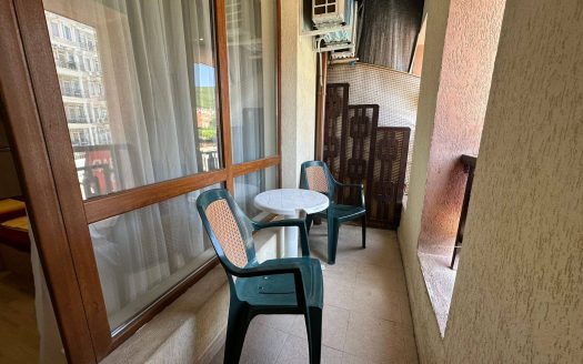 Святой Влас — студия с видом на бассейн в комплексе Panorama Bay