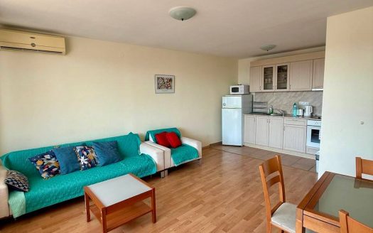 Двухкомнатная квартира в Fort Noks Marina, Святой Влас