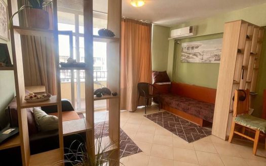 Двухкомнатная квартира с видом на бассейн в комплексе Grand Kamelia, Солнечный Берег