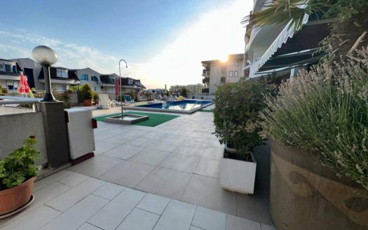 Двухкомнатная квартира с видом на море в комплексе Lazur 5, Святой Влас