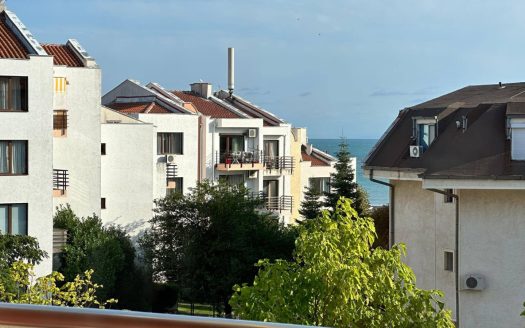 Двухкомнатная квартира с видом на море в комплексе Lazur 5, Святой Влас