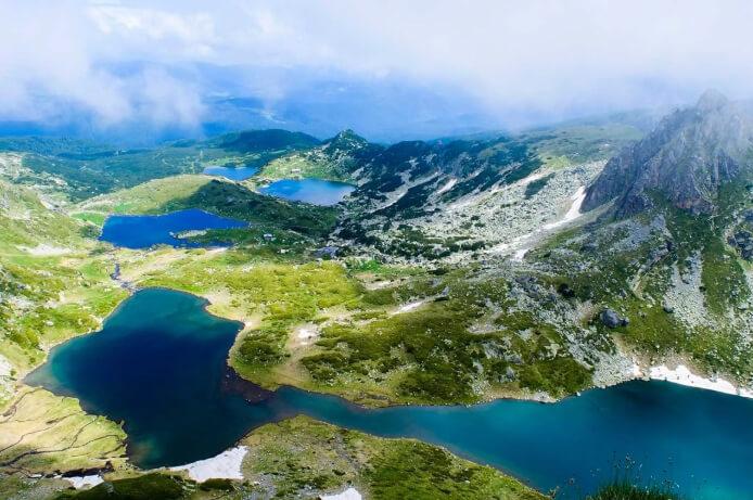 Збереження природи та екотуризм: важливість захисту Рильських озер