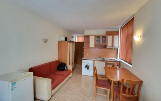 Комфортная студия для жизни и отдыха в комплексе Sunset Beach 2, Солнечный Берег