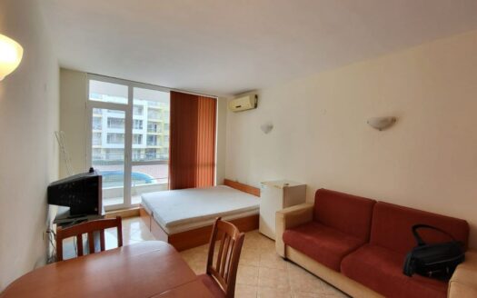 Комфортная студия для жизни и отдыха в комплексе Sunset Beach 2, Солнечный Берег