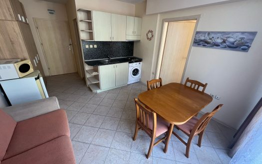 Двухкомнатный апартамент в комплексе Kamelia Garden в пешей доступности от пляжа, Солнечный Берег