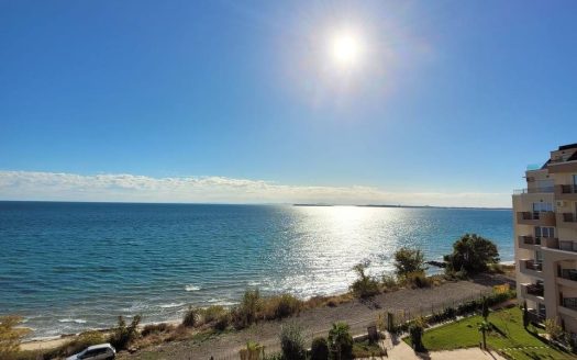 Утренние рассветы над морем из окна вашей двухкомнатной квартиры в комплексе Ipanema Beach, Святой Влас