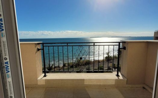 Утренние рассветы над морем из окна вашей двухкомнатной квартиры в комплексе Ipanema Beach, Святой Влас