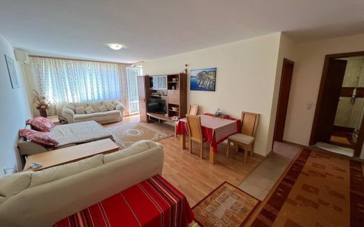 Двухкомнатный апартамент с потрясающим морским пейзажем на первой линии в комплексе Marina Fort Noks, Святой Влас