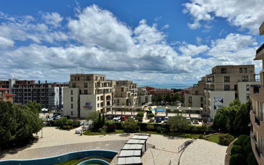 Трёхкомнатный апартамент с видом на море в престижном комплексе Luxor, Святой Влас