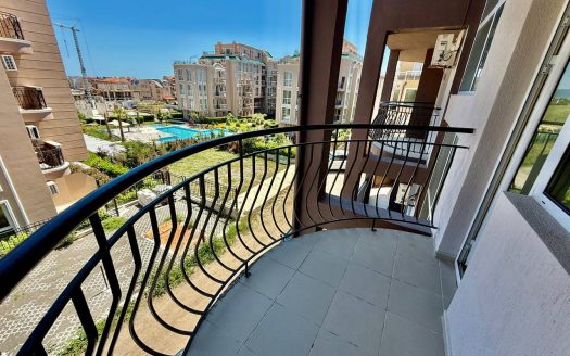 Студия в Равде без таксы обслуживания — доступно и удобно