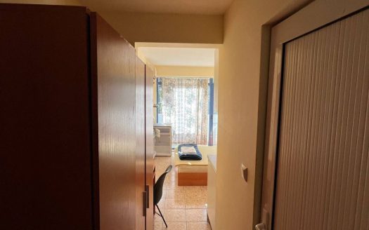 Трёхкомнатная квартира в Kristal 2 в центре Солнечного Берега без таксы поддержки