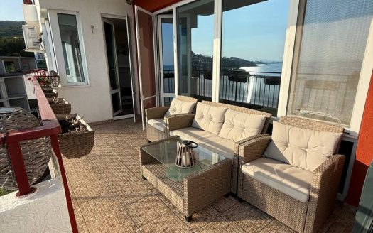 Просторная трехкомнатная квартира с видом на море в комплексе Marina View Fort Beach, Святой Влас