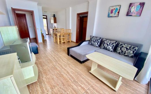 Трёхкомнатная квартира на первой линии с видом на море в комплексе Etara 1, Святой Влас