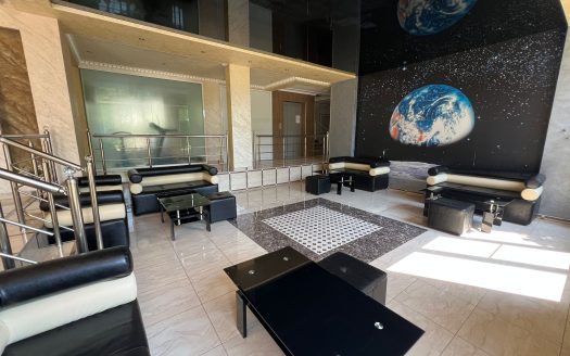 Просторный двухкомнатный апартамент в элегантном комплексе VIP Park на Солнечном Берегу