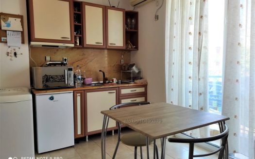 Двухкомнатная квартира Sunny Day 3 для жизни и отдыха в Солнечном Береге