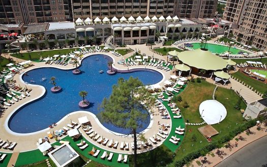 Современная двухкомнатная квартира у пляжа в Солнечном Береге — комплекс Royal Beach Barceló