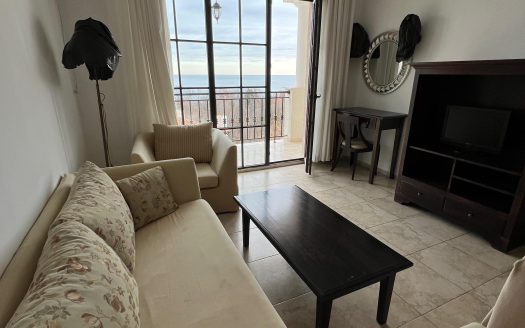 Просторная трёхкомнатная квартира с панорамным видом на море в Обзоре — комплекс  “The Cliff Beach & Spa Resort