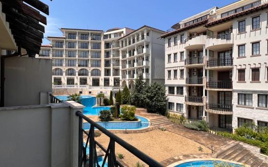 Уютная двухкомнатная квартира с частичным видом на море в городе Обзор — комплекс The Cliff Beach & Spa Resort