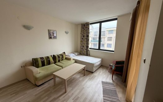 Уютная квартира с одной спальней в комплексе Avalon