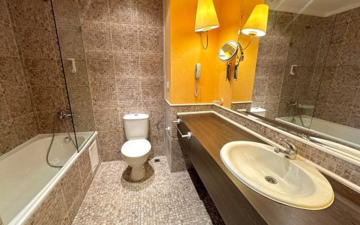 Двухкомнатный апартамент в комплексе Barcelo Royal Beach, Солнечный Берег